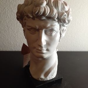 GORGEOUS Santini Italy Genuine Carrara Marble 9" Bust Sculpture.